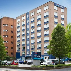 travelodge-brighton.brighton-hotels-england.com/